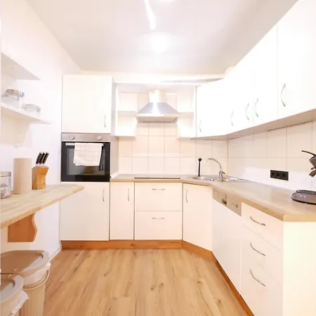 61 M2 Erdgeschosswohnung Mit Eigenem Parkplatz Vorm Haus Оснабрюк