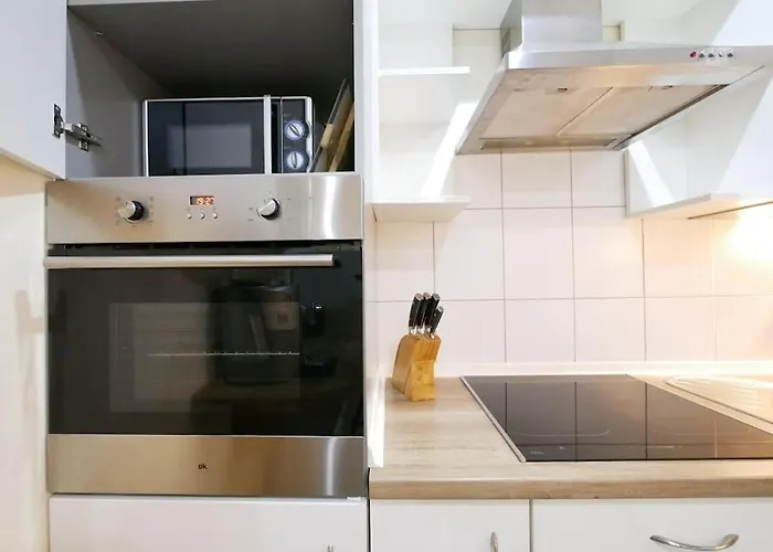 61 M2 Erdgeschosswohnung Mit Eigenem Parkplatz Vorm Haus Osnabrück